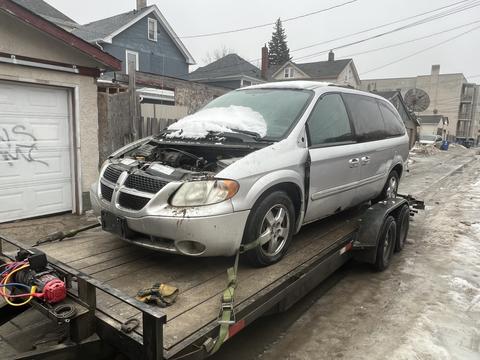 SMASH Cars | Dodge Caravan Junk Car for Scrap Metal Recycling