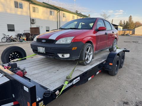 SMASH Cars | Ford Focus Junk Car on Trailer for Scrap Metal Recycling