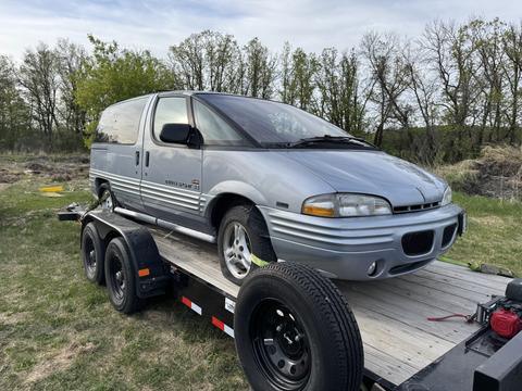 SMASH Cars | Junk Car Removal for a Silver Chrysler Minivan