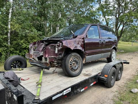 SMASH Cars | Damaged Minivan on Trailer for Scrap Metal Recycling
