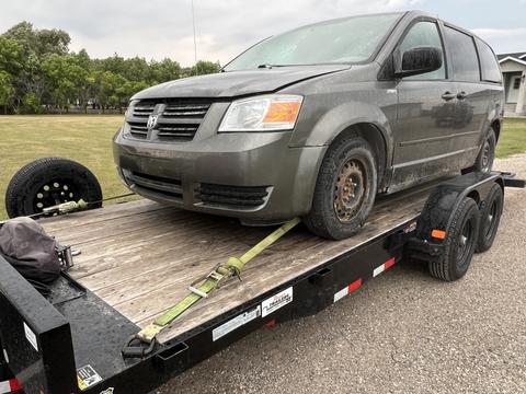 SMASH Cars | Dodge Caravan Junk Car for Scrap Metal Recycling