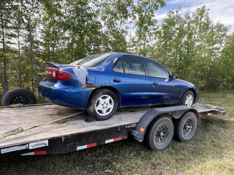 SMASH Cars | Junk Car Removal of a Scrap Blue Sedan