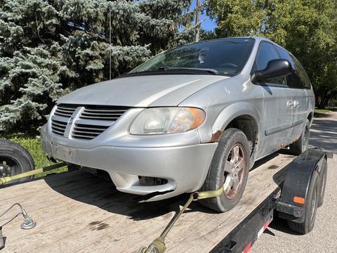 SMASH Cars | Dodge Caravan for Scrap Metal Recycling and Junk Car Removal