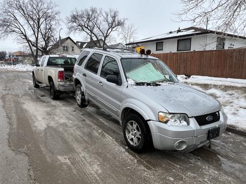 SMASH Cars | Ford Escape and Pickup Truck Ready for Junk Car Removal